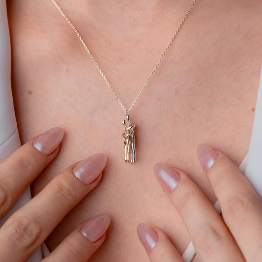 RİVA™ Sarılan Çift Kolye